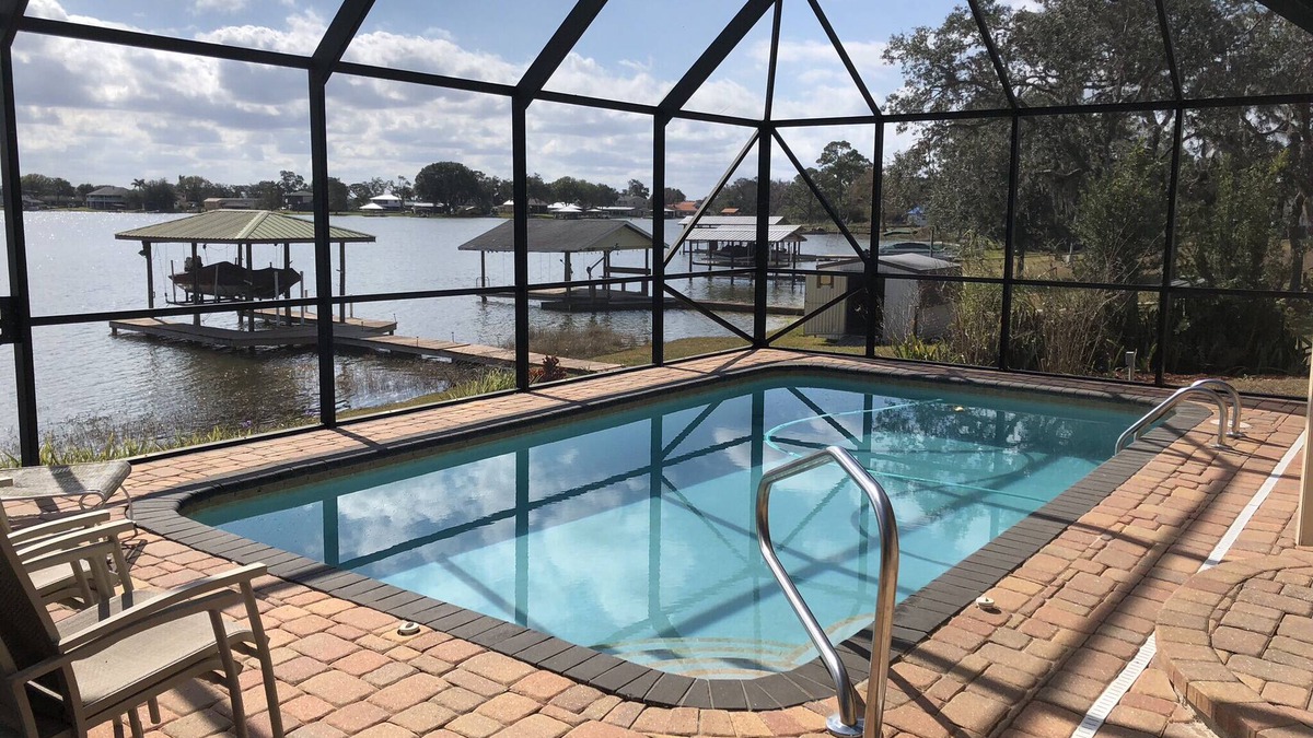 Highland House | Welcome, enjoy your own PRIVATE POOL and LAKEFRONT Dock. Fish & Kayak