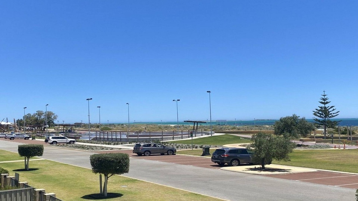 Jurien Bay Villa | Welcome to Bay Dreamer, Unit 8 Seafront Estate, located within a stunning complex right i