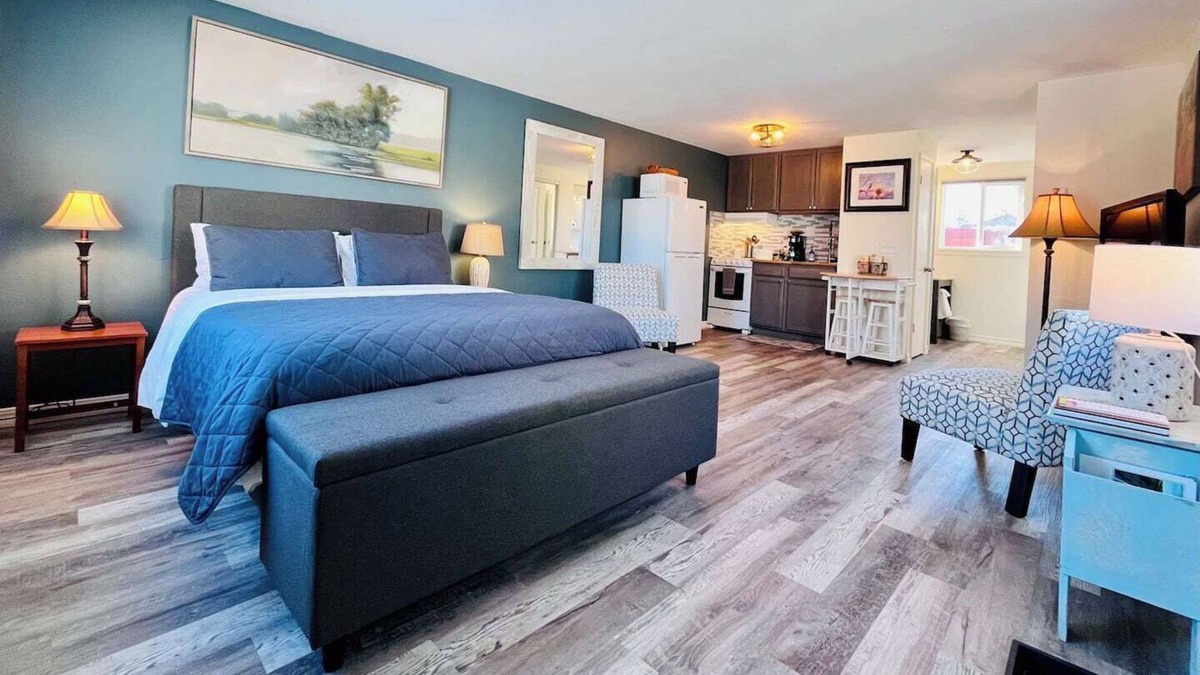 Rose Park Apartment | Welcome to Big Sky 1 - Adorable Midtown Studio