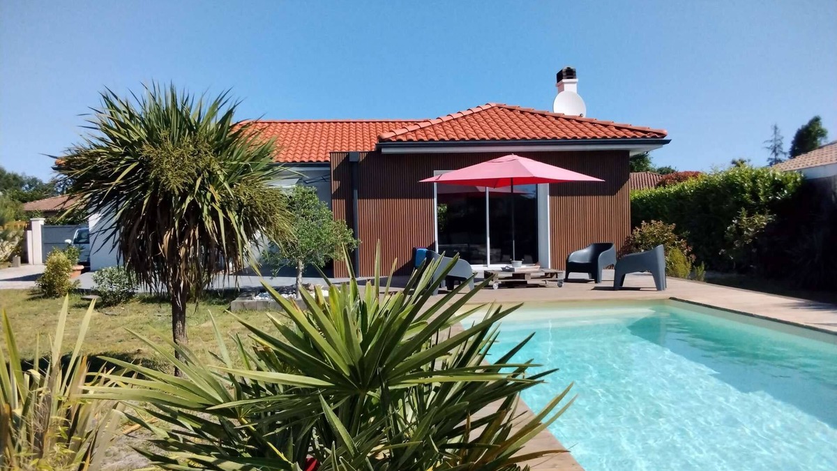 Biscarrosse House | Welcome to Biscarrosse Ville, in this comfortable house located on a quiet street — ideal for.