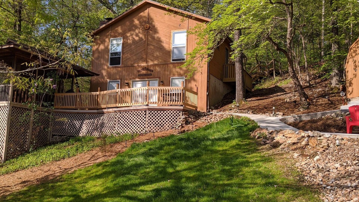 Osage Beach Cabin | Welcome to Cabin at the Ozarks