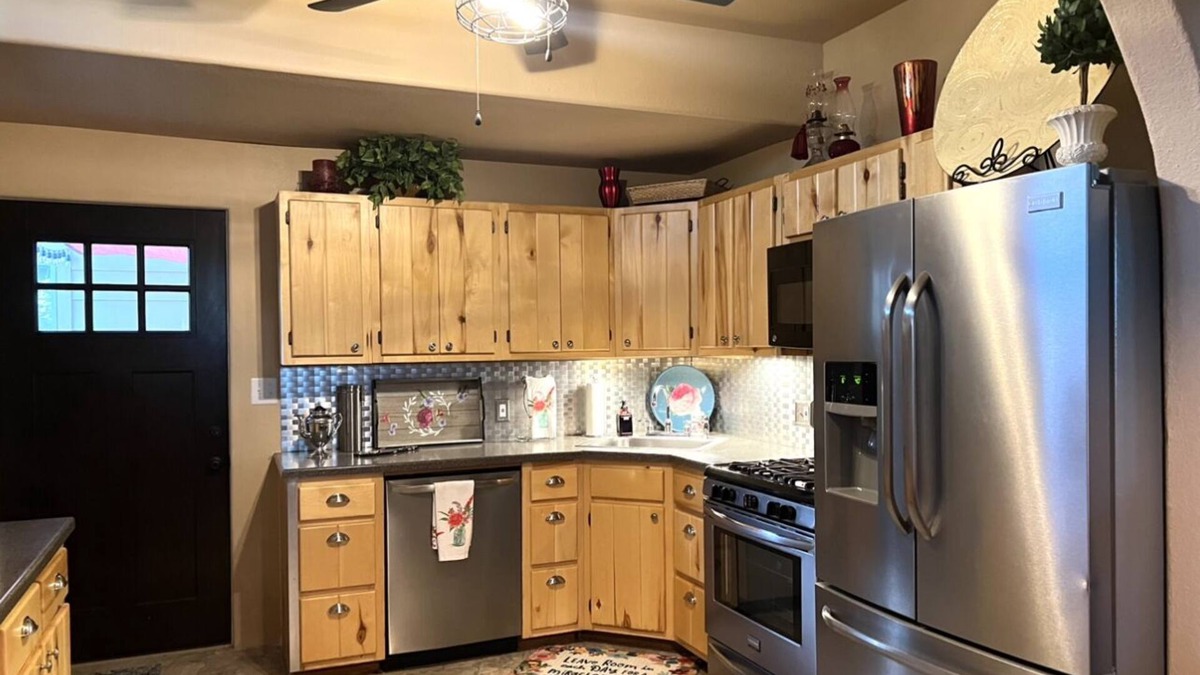 Cortez House | Welcome to “Casa De Serenity” Beautifully updated, fully furnished 3 bdrm 2 bath