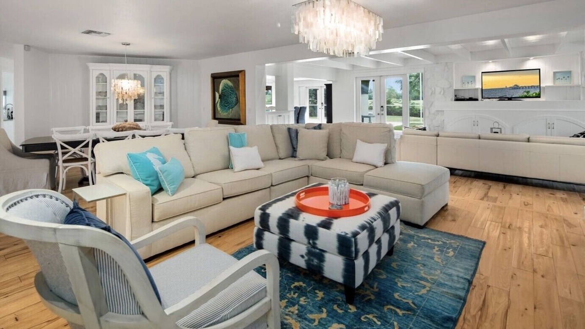 Palm River Estates House | Welcome to Casa LaPlaya