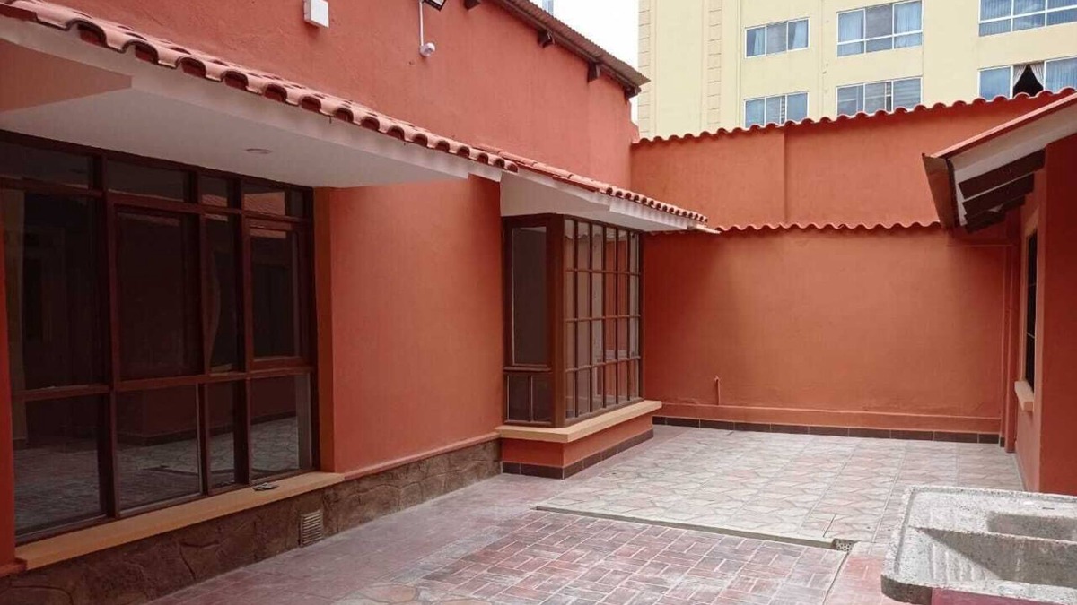 Cochabamba House | Welcome to Cochabamba, Bolivia-5 min walk from the city center