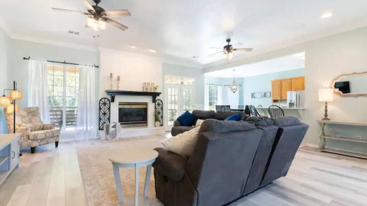 Stillwater House | Welcome to Cowboy Chateau! Newly renovated! 4bd/3b