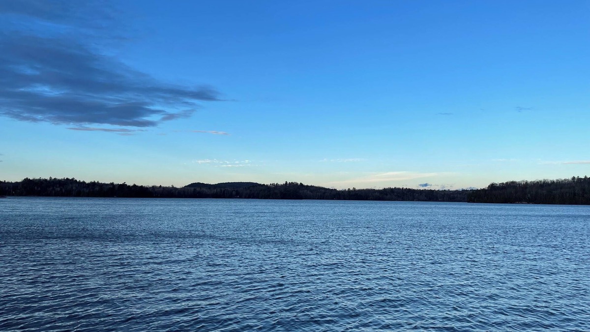 Northfield Cottage | Welcome to fishing paradise, located on formerly Whitefish Lodge in Gracefield