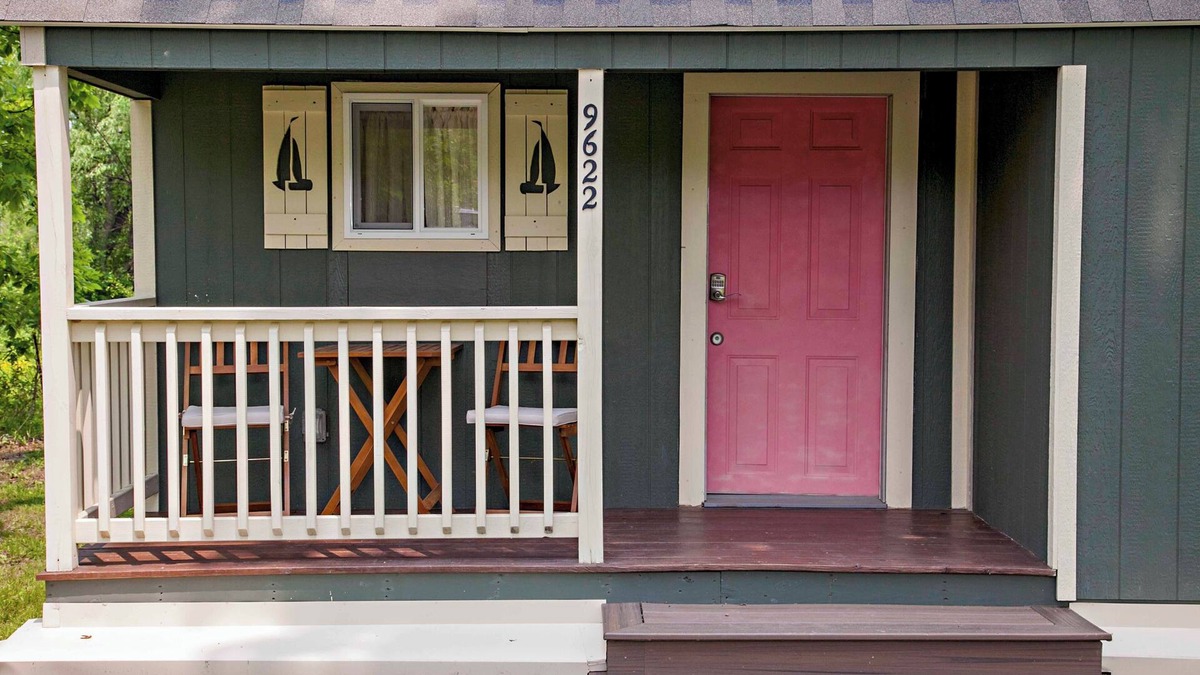 Hammondsport House | Welcome to Lil Hickory