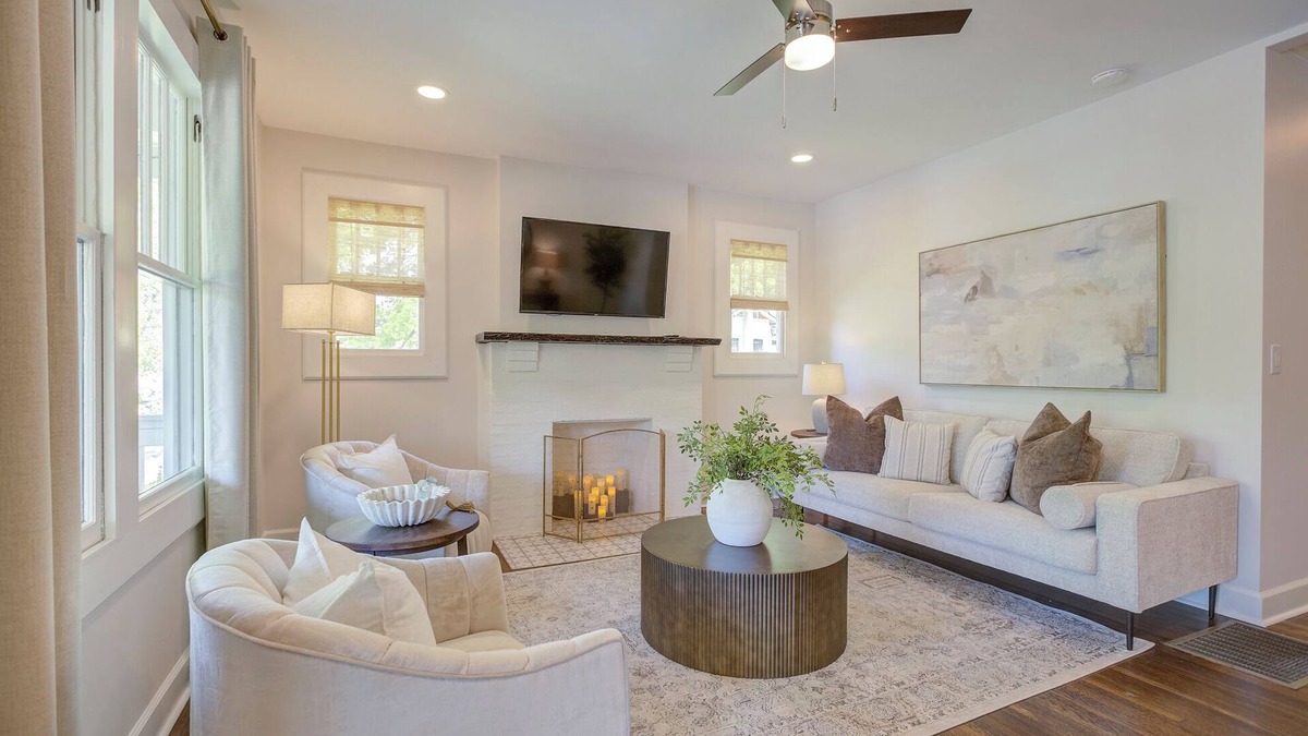 Wilmore Apartment | Welcome to Mint & Park – Unit A