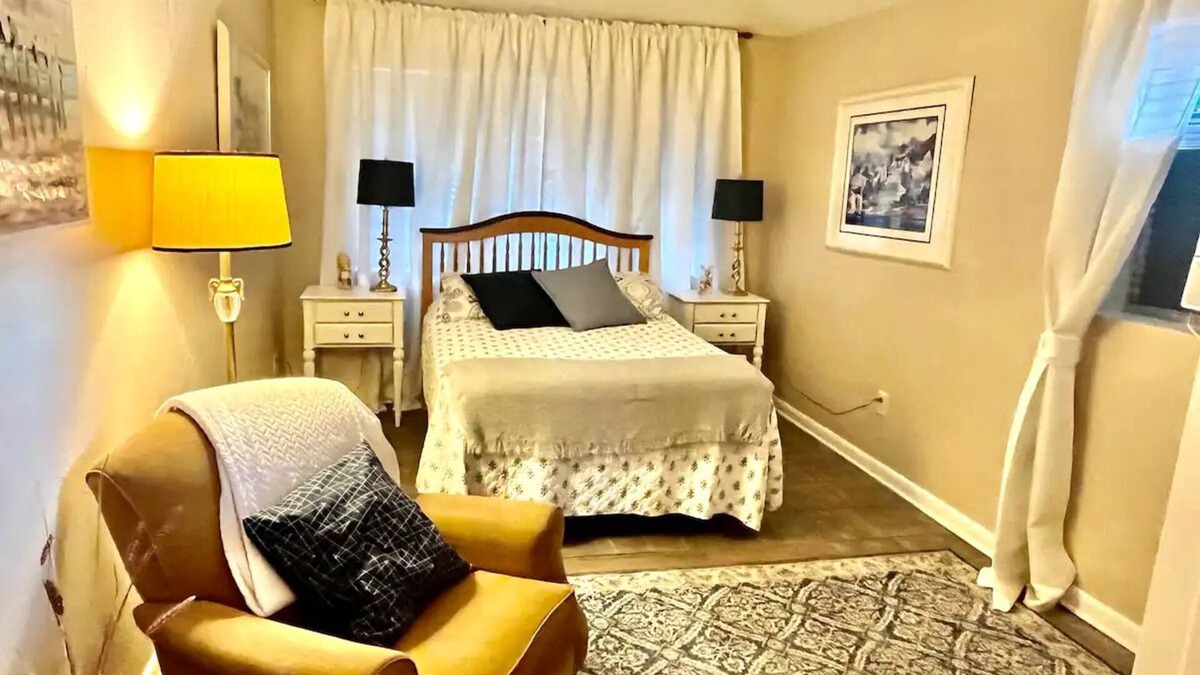 Virginia Park Apartment | Welcome to our cozy apartment!