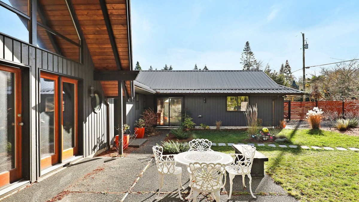 Courtenay House | Welcome to our exquisite 2,600 sqft home, a stunning retreat.