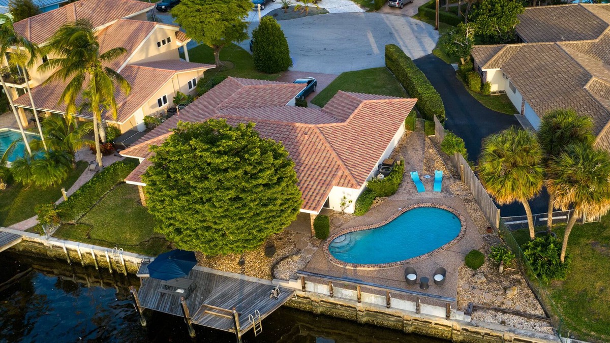 Cypress Lakes House | Welcome to Paradise!