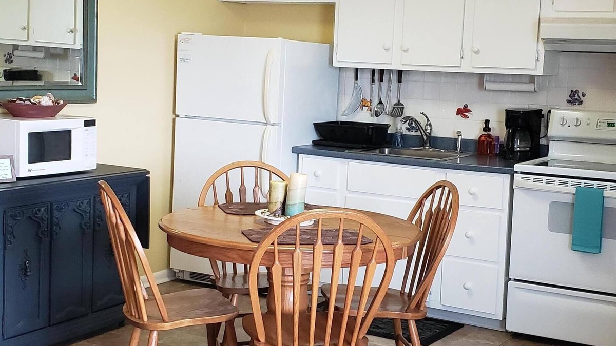 Brigantine Condo | Welcome to Sandy Feet Retreat!