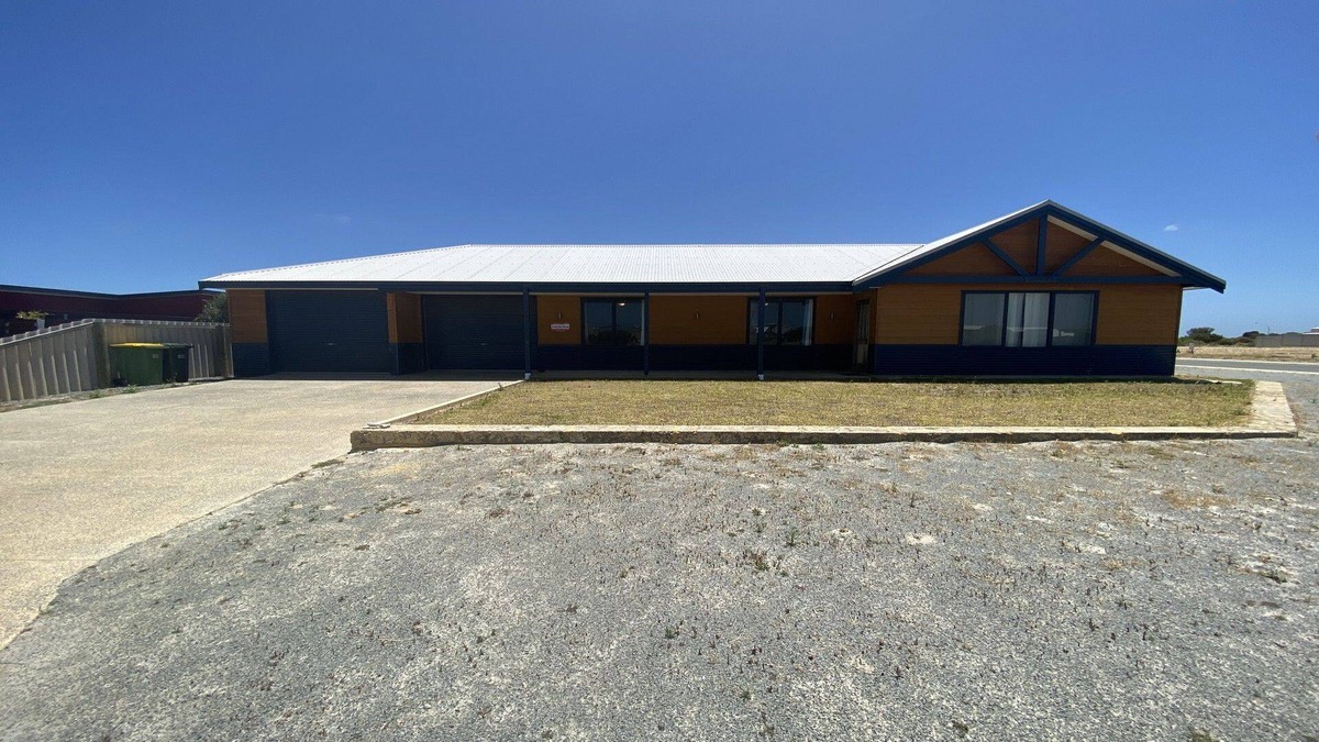 Green Head House | Welcome to South Bay Haven! Situated in beautiful South Bay Green Head. This home is ideal for a rel