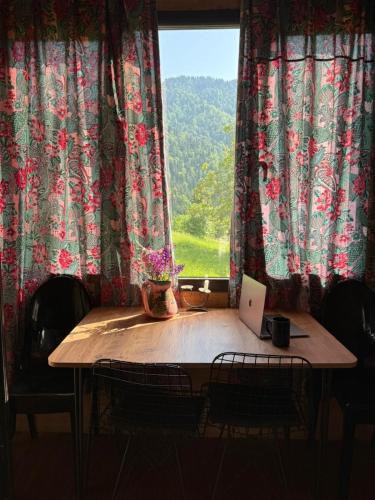 Likani House | Welcome to Tamara Cottage
