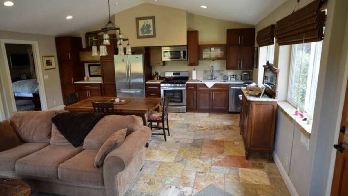 Petaluma Cottage | Welcome to The Cottage!