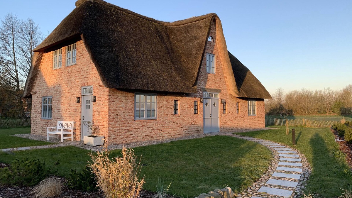 Vollerwiek House | Welcome to the dream under thatch