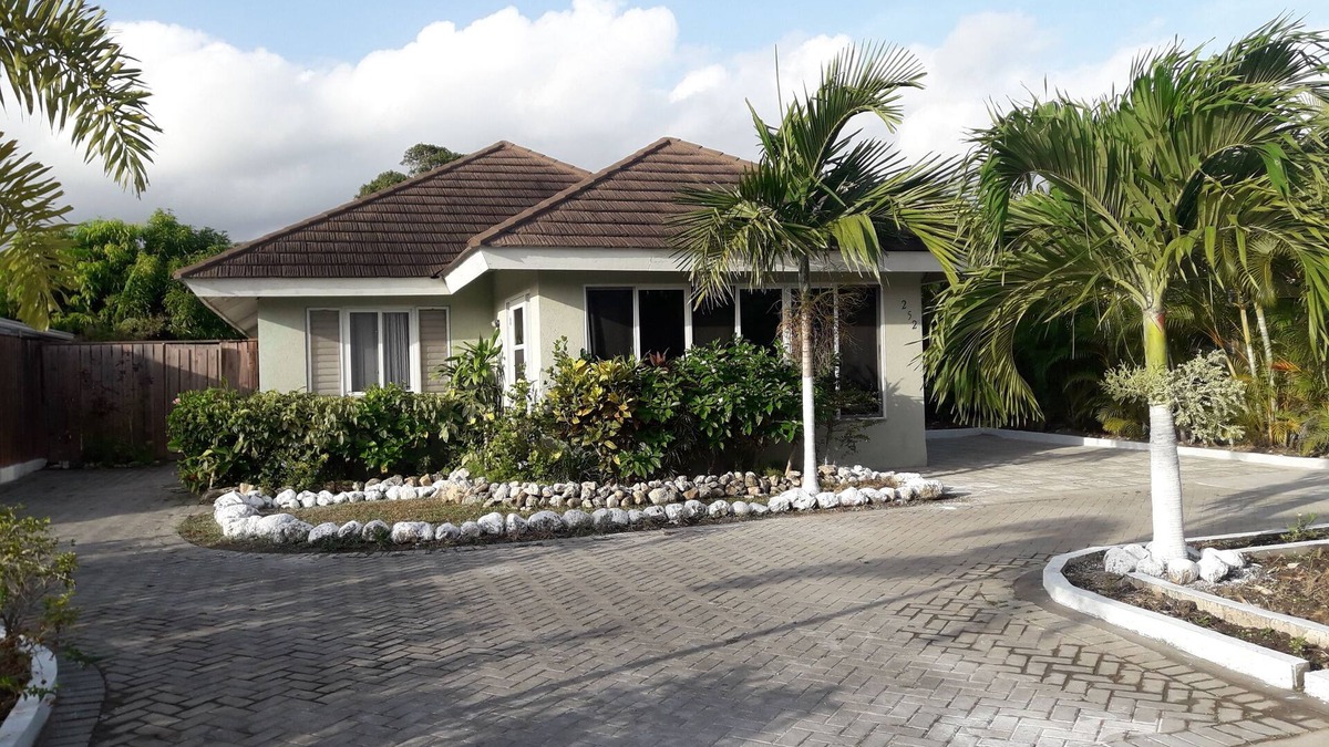 Priory Villa | Welcome to The Palms. where you will experience paradise on earth