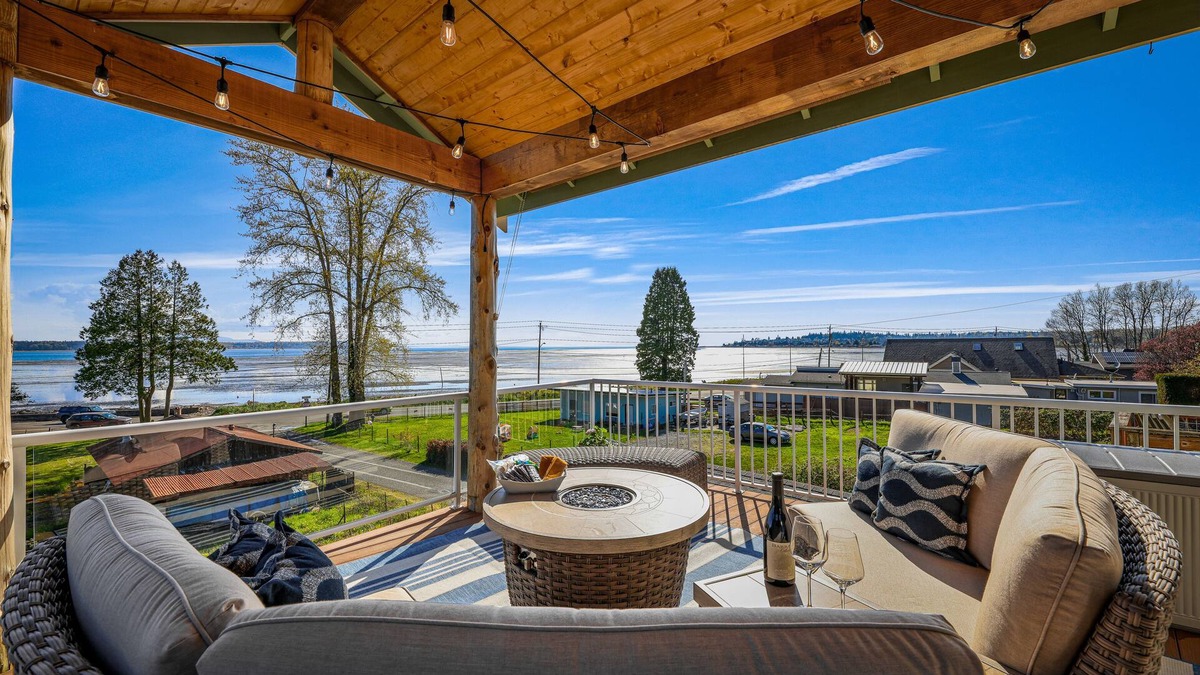 Blaine House | Welcome to the Perch. The epitome of Birch Bay, WA beach living!