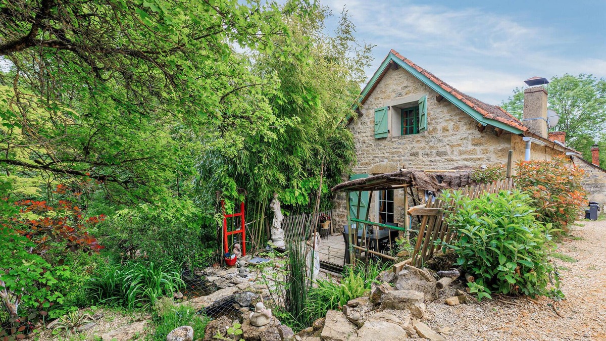 Ginals House | Welcome to this charming stone house with swimming pool.