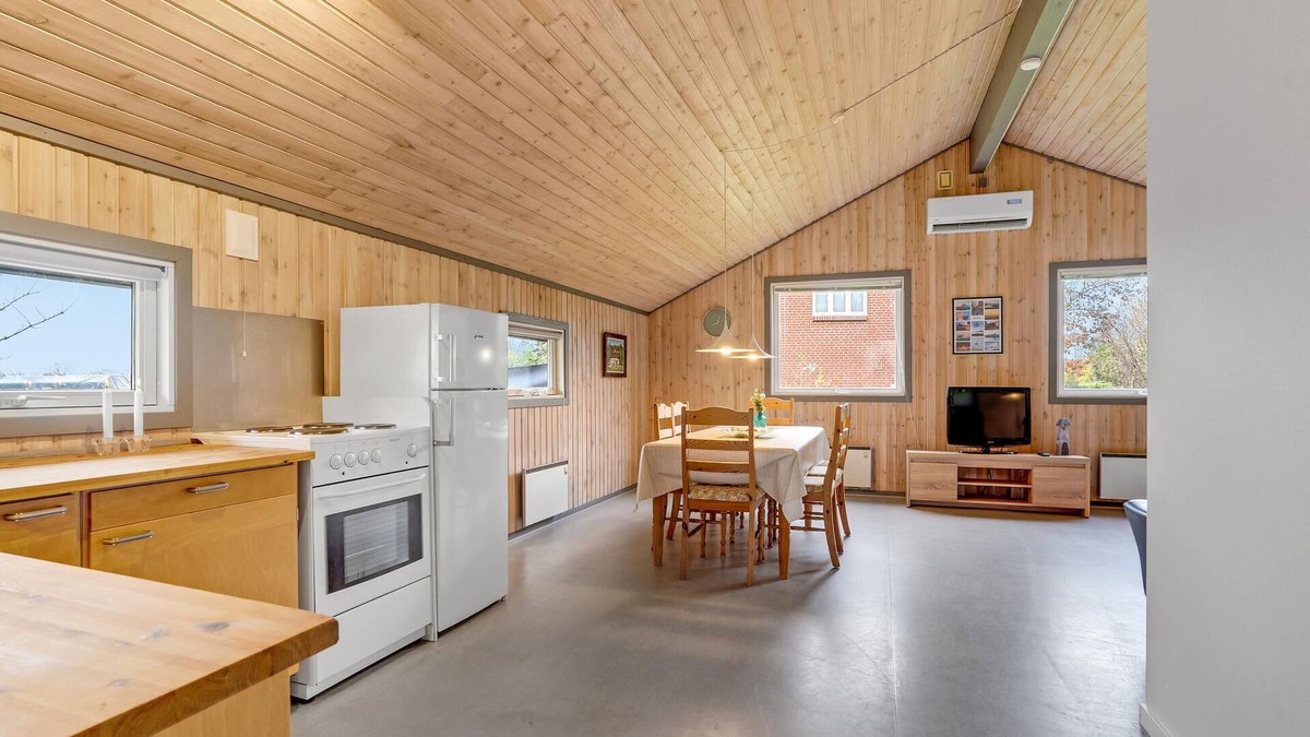 Esbjerg Municipality House | Welcome to this lovely holiday home in a rural setting, close to Denmark's oldest town, Ribe.