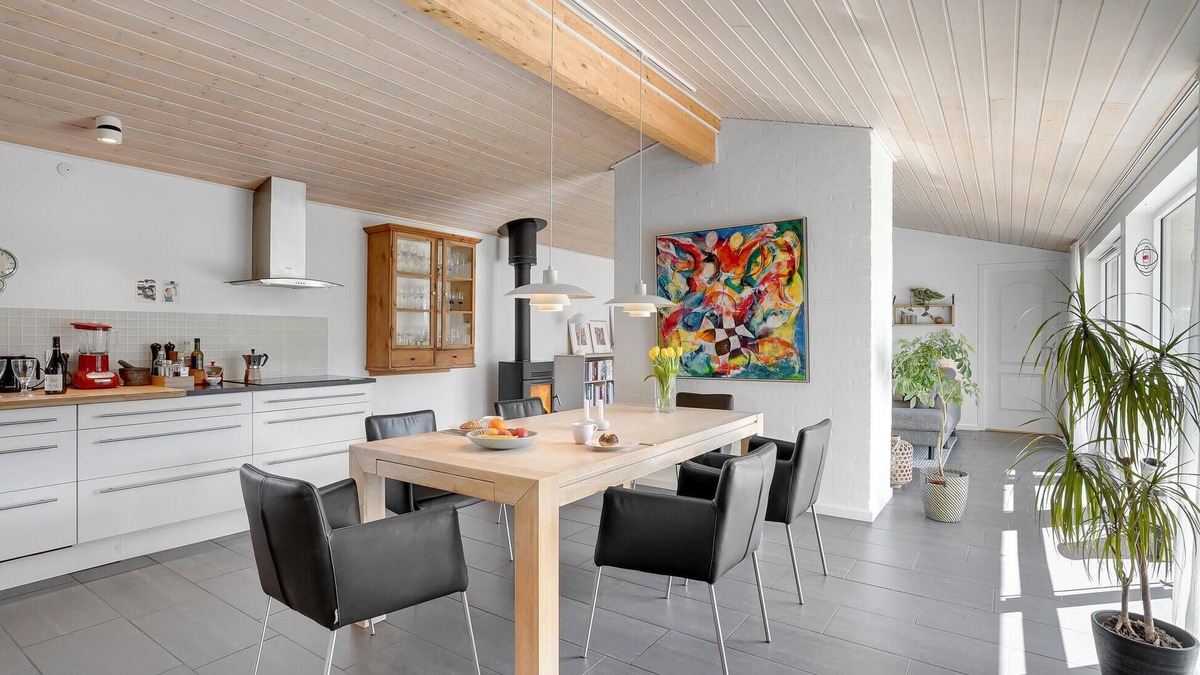 Strøby Egede House | Welcome to this modern and welcoming vacation home for an unforgettable vacation.
