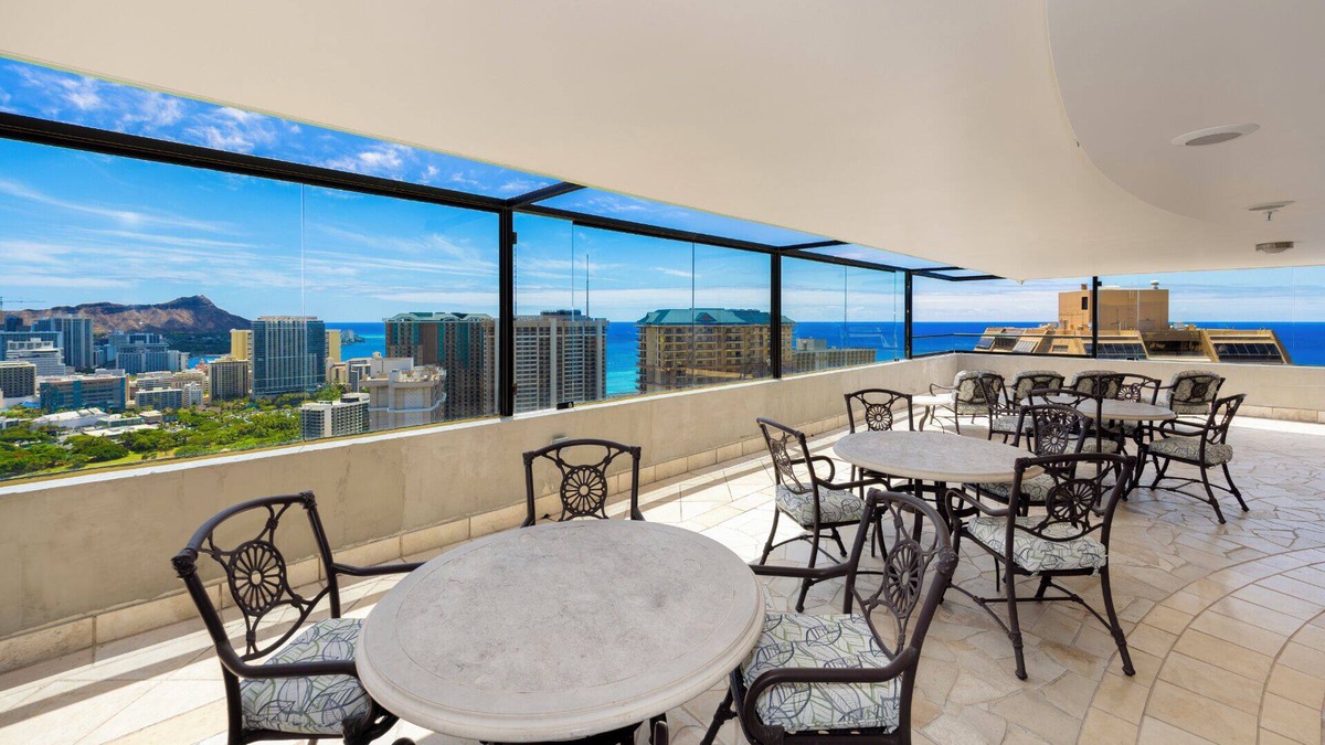 Waikiki Condo | Welcome To Unit #3804. Beautiful, Luxury vacation rental at Windsor Waikiki