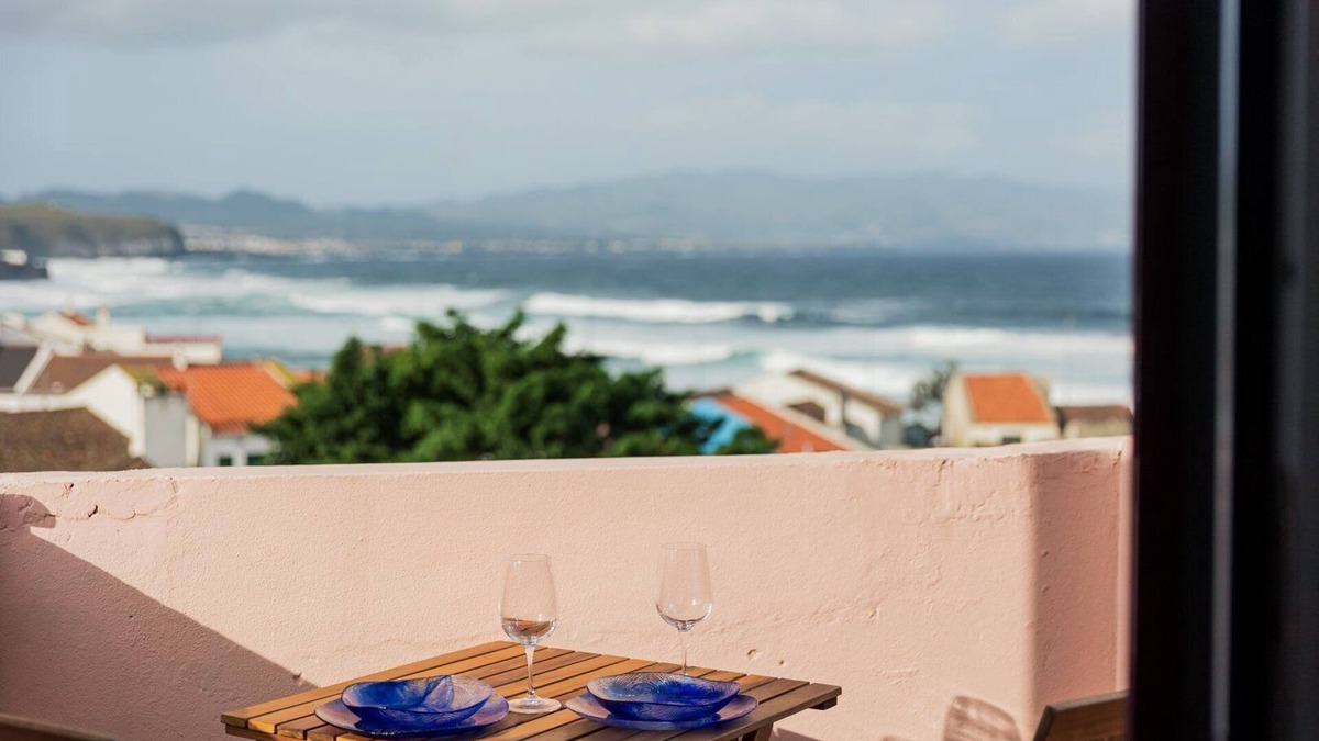 Ribeira Grande House | WelcomeBuddy - Azorean Ocean House