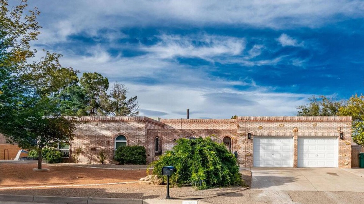 Rio Rancho House | Welcoming 2-bedroom house with AC in Rio Rancho