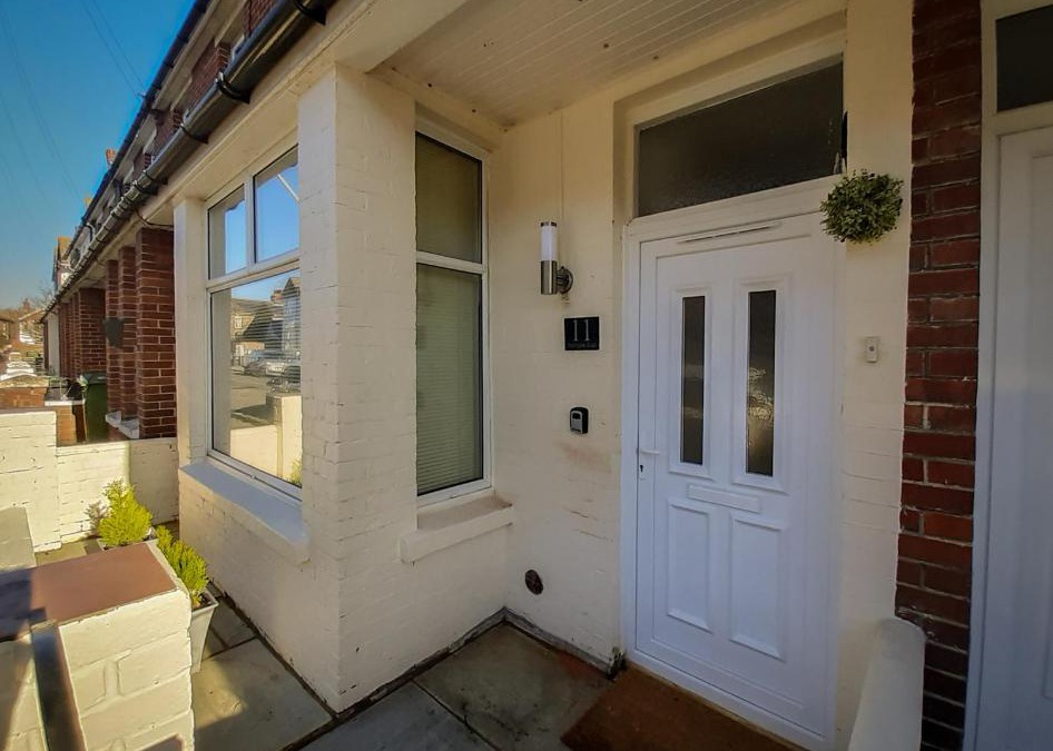 Eastbourne House | Welcoming 4 Bed Holiday Home in Eastbourne