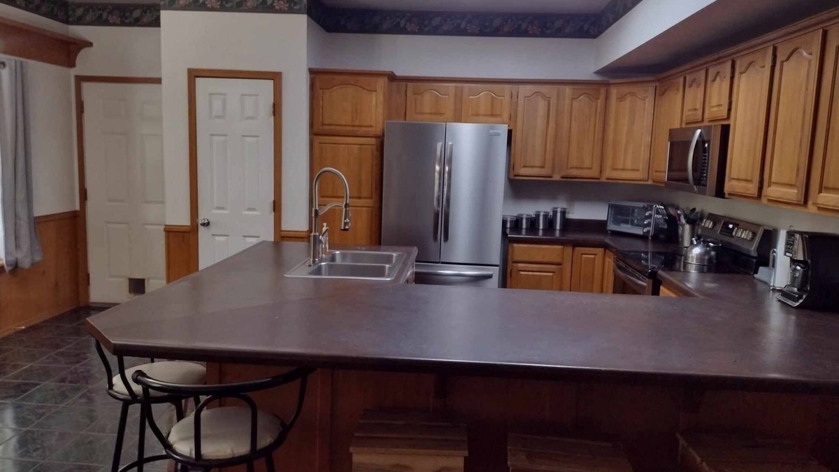 Pineville Other | Welcoming large country home close to River and Hunting