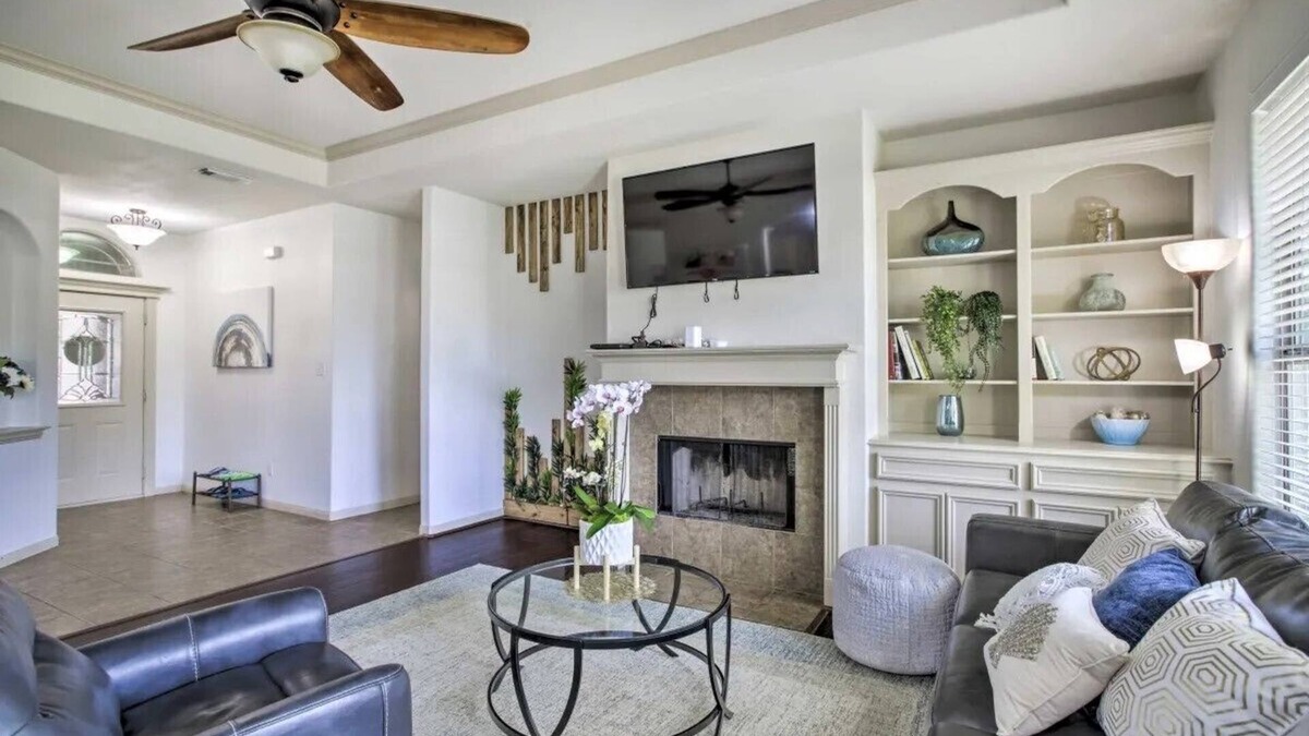 April Sound House | Welcoming Montgomery Home in April Sound Gated Community!