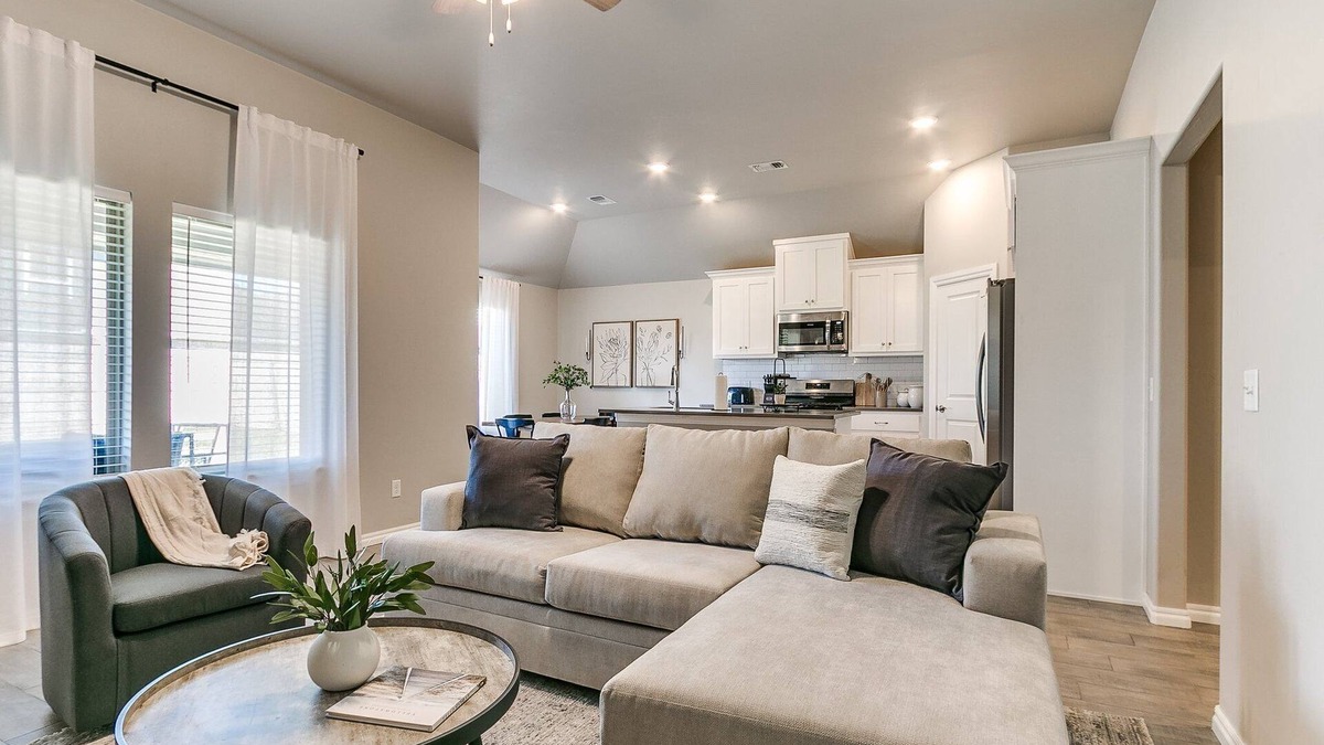 Edmond House | Welcoming Welling: A Family-Friendly Gated Getaway