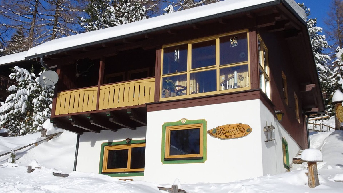 Reichenau House | Well-being hut on the mountain pasture for relaxing in the mountains with sauna, all year round. aim