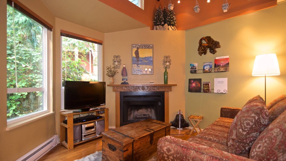Whistler Creekside House | Well cared for townhouse- FREE parking, new Queen comfortable bed, new sofa-bed, spacious bedroom,