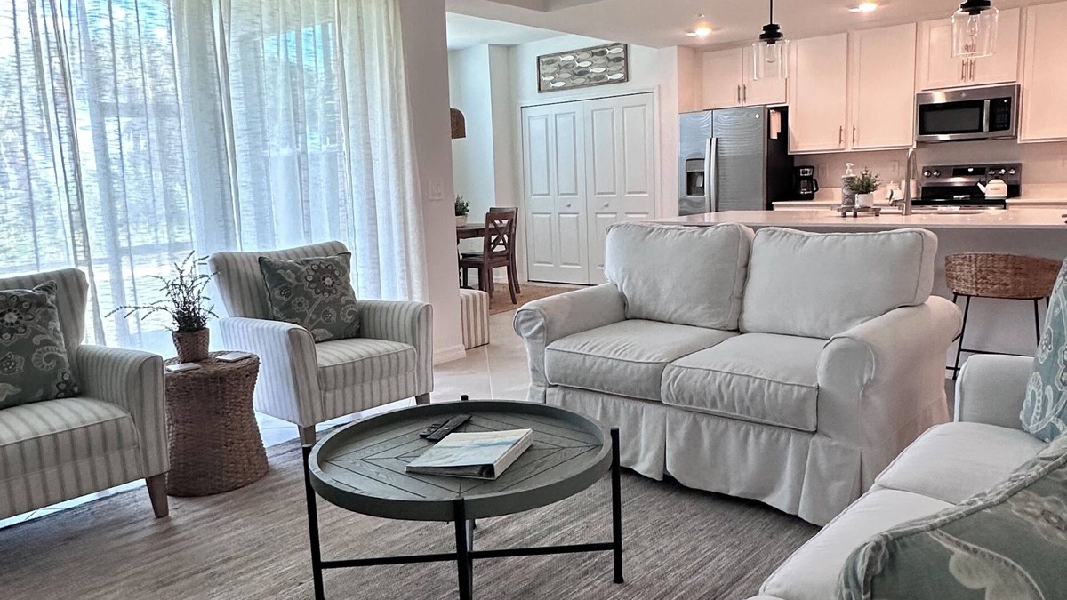 Venice Condo | Wellen Park 2-bedroom condo Golf course pool pickleball tennis Venice North port