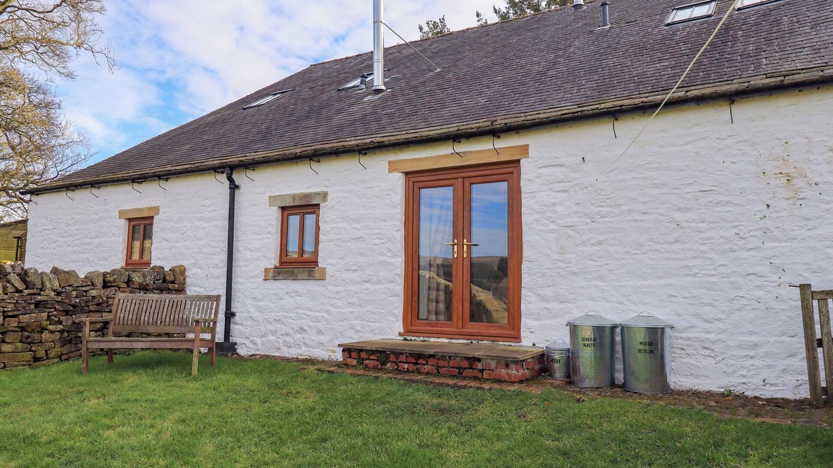 Alston Cottage | WELLHOPE VIEW COTTAGE, pet friendly, with open fire in Alston