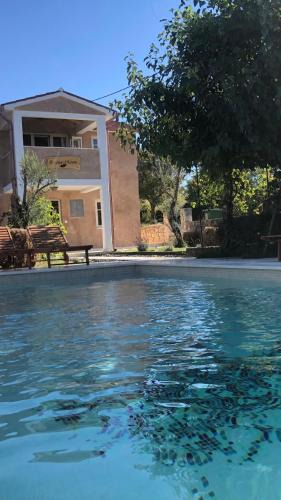 Martinski Villa | Wellness House Oliva with heated salt water Pool, Sauna & Jakuzzi