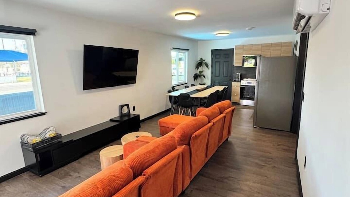 Downtown Phoenix House | Wellness&Spa Retreat sleeps 19