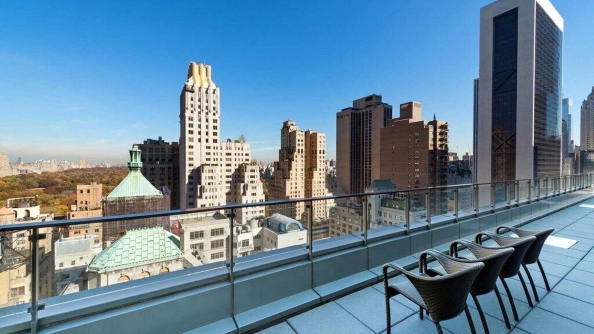 Central Park South Hotel | West 57th Street, a Hilton Club - Studio Plus