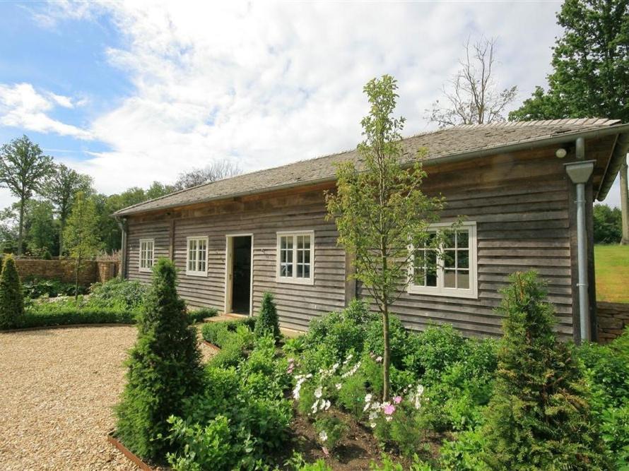 Kidlington House | West Barn