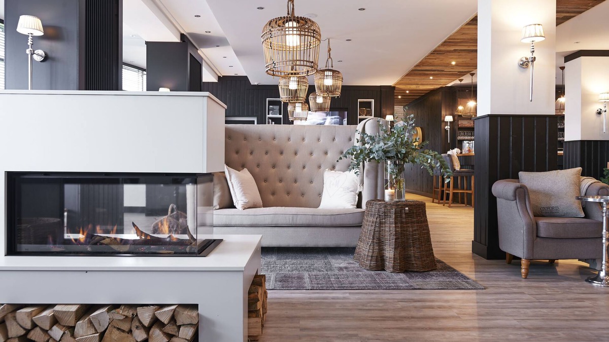 Westende Hotel | West Bay