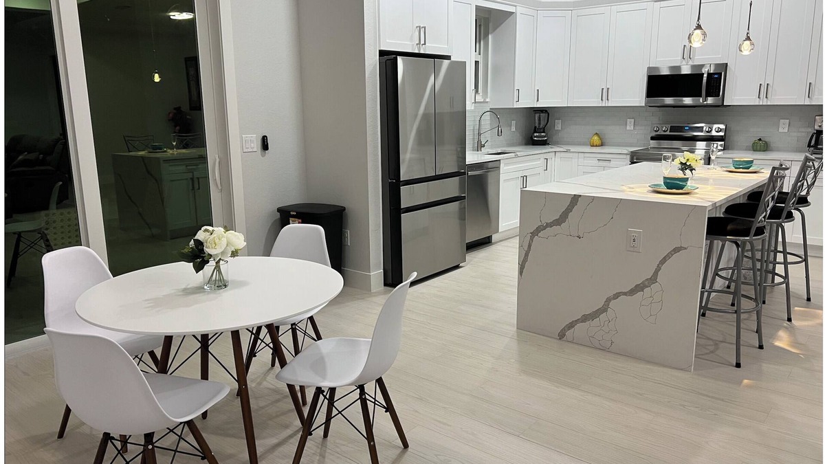 Lehigh Acres House | West Coast Home
