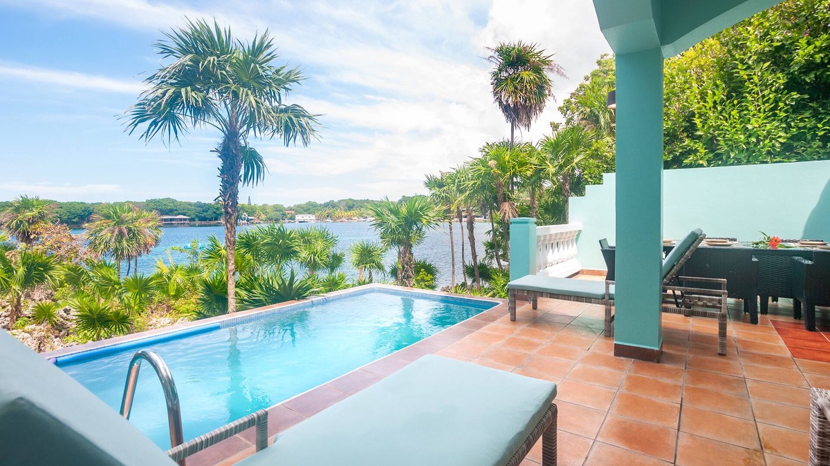 Half Moon Bay Villa | West End Oceanfront Luxury Villa with Private Pool