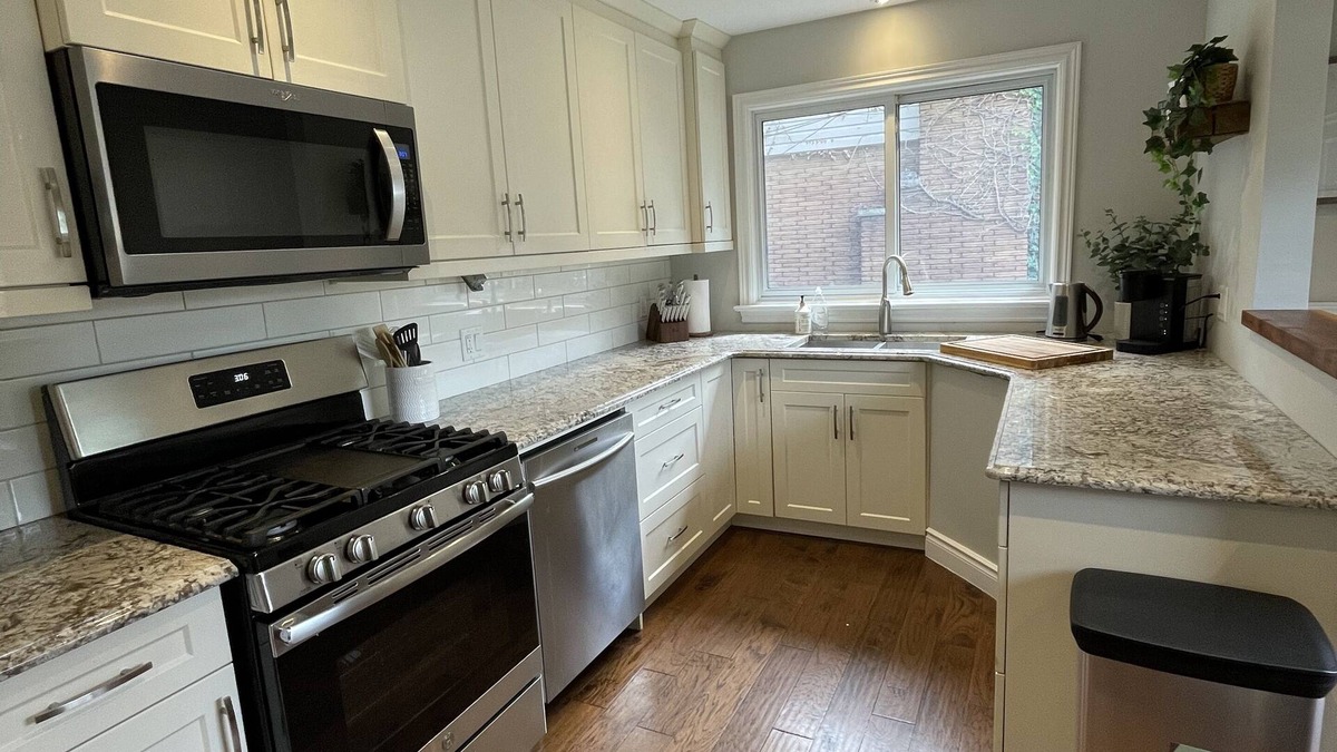 Hamilton House | West Hamilton Home
