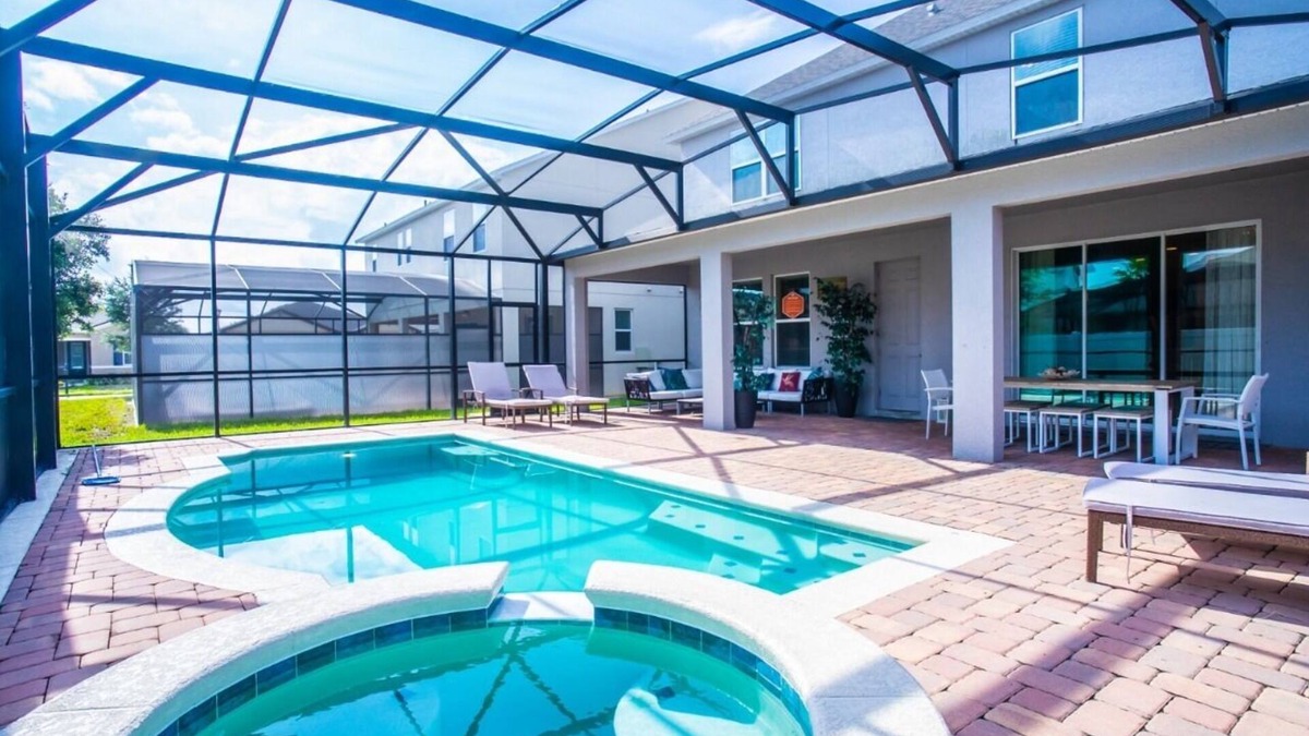 West Haven House | West Haven Perfect house 6bed/5 bath WH1