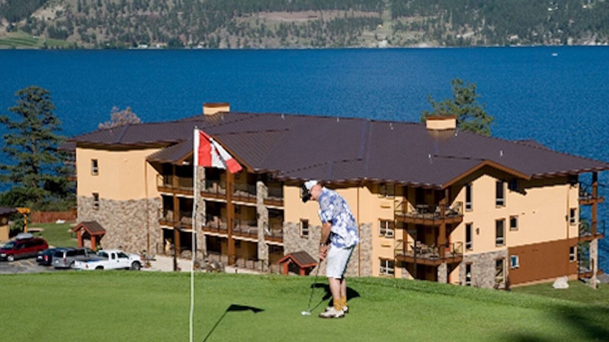 Central Okanagan Condo | West Kelowna Luxury!