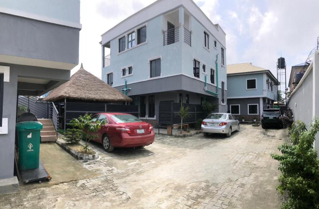 Ajah Hotel | West Point Apartments, Hotel & Suites