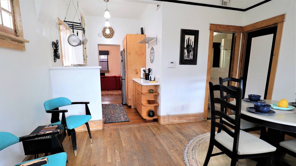 West University House | West University Historic District Bungalow In The Heart Of The Action