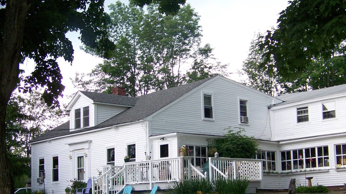 Barre Apartment | West Wing Apartment on Rural, Private Grounds in Country