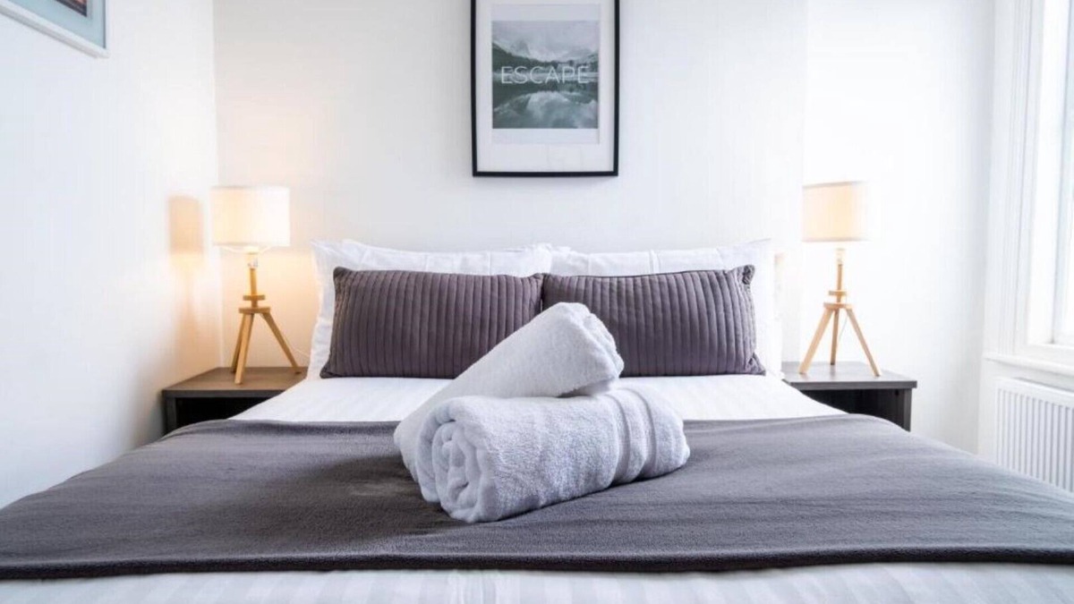 Southport Apartment | Westcliffe Apartments One bedroom apartments Sleeps 2 .B